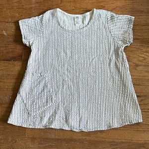 Cotton flower clothing Company, %100 cotton top